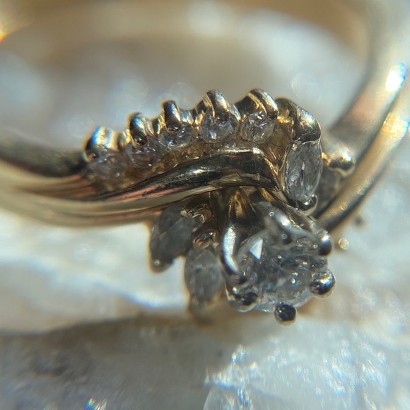 14k yellow Gold Two Piece Diamond Wedding Set - Picture 2 of 12